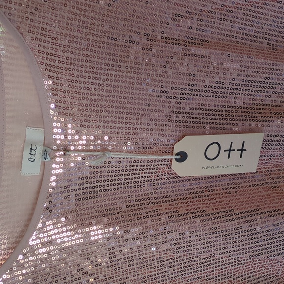 Blouse - Picture 2 of 6